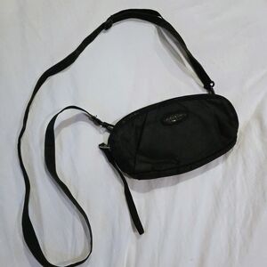 KEEN Crossbody Bag And Wristlet